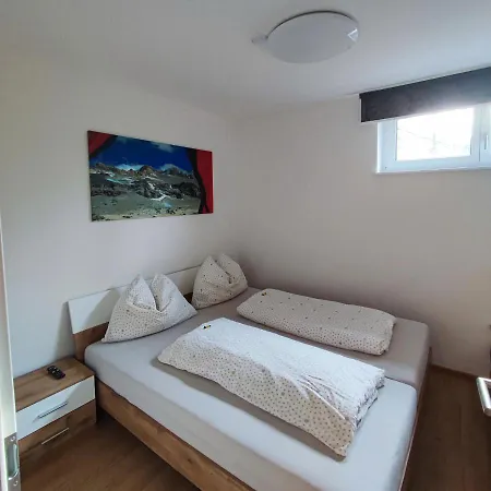 Mit Atemberaubendem Blick Auf Planai Und Inklusive Parkplatz Apartment *